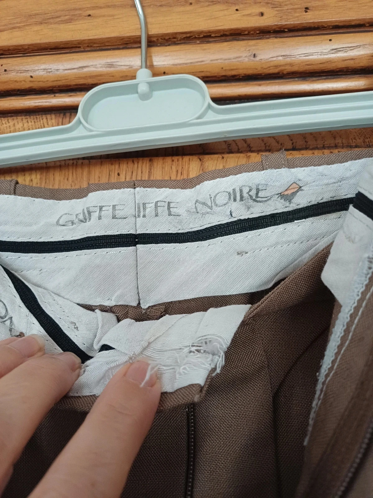 Calça da marca Griffe Noire tamanho 48 marrom – photo 4